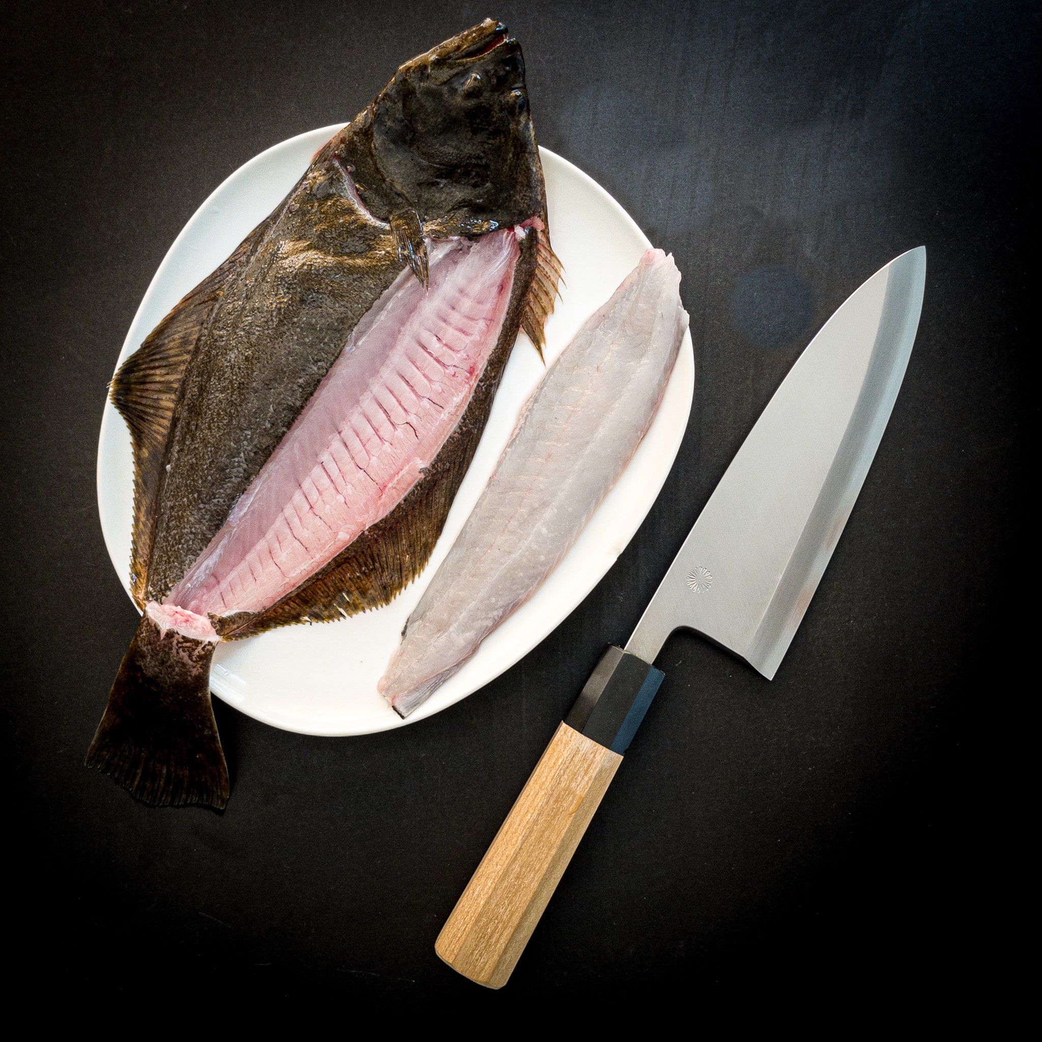 GHOST Large Fish Knife Set 7 Deba Knife + Large Fish Scaler Tool + Fish  Bone Remover + Fish Gutting Kit - Kikusumi Knife SHOP